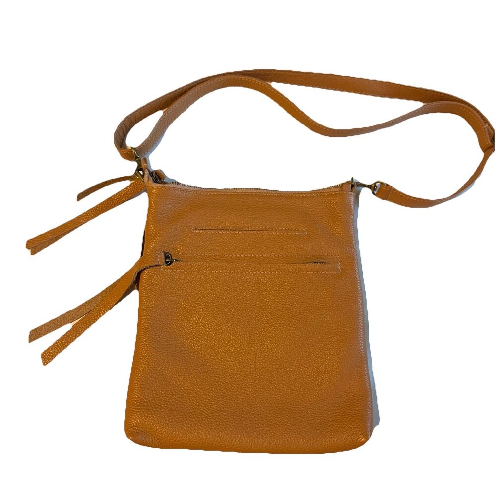 Overland Pebbled Leather Crossbody Bag Tan Adjustable Strap Tassel Zipper Pocket